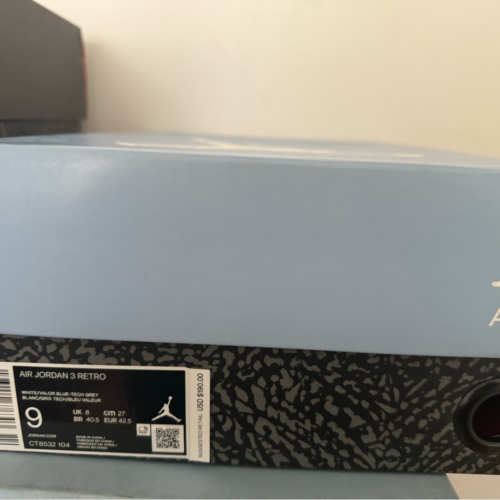 Jordan 3 UNC sz 9